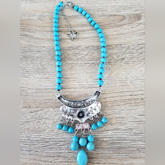 Silver Pewter & Turquoise Necklace, boutique - Picture 4 of 6